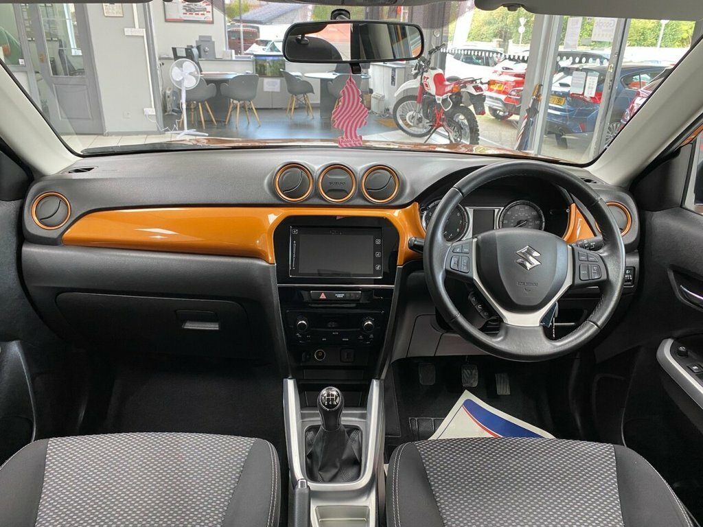 Suzuki Vitara 1.6L Sz-t PK68JPO Orange #2