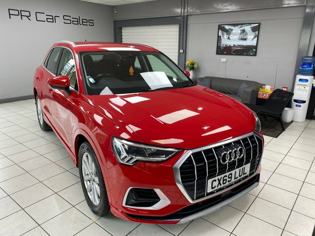 Audi Q3 2L Sport CX69LUL Red #5