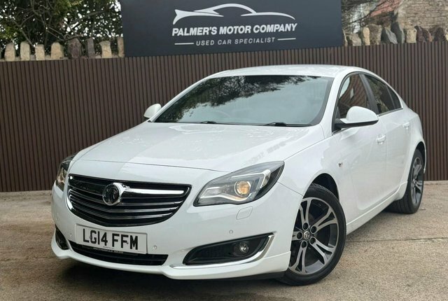 Vauxhall Insignia 2014 1.8 16V Limited Edition Euro 5 White #3