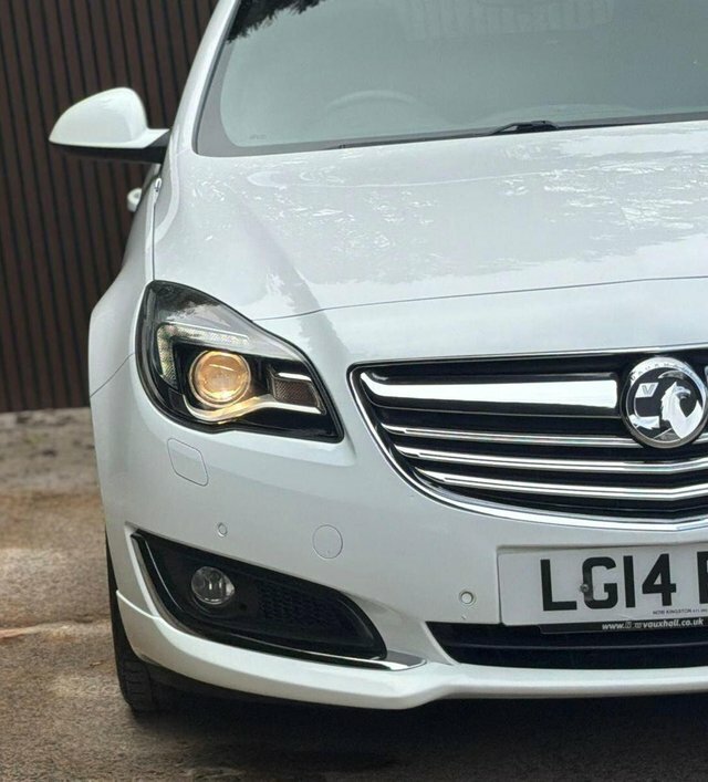 Vauxhall Insignia 2014 1.8 16V Limited Edition Euro 5 White #6