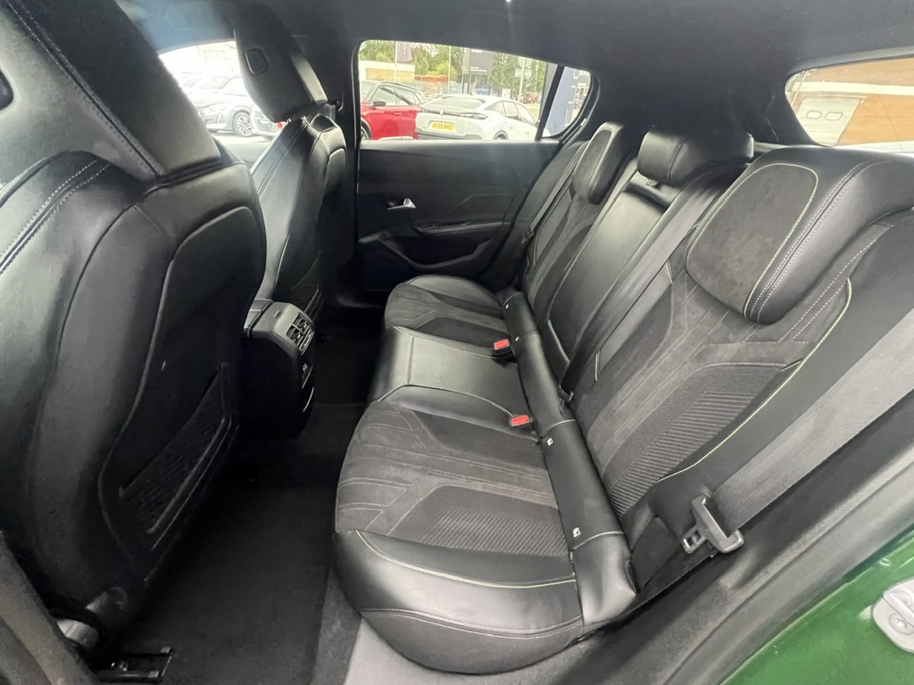 Peugeot 308 Active Premium Red #10
