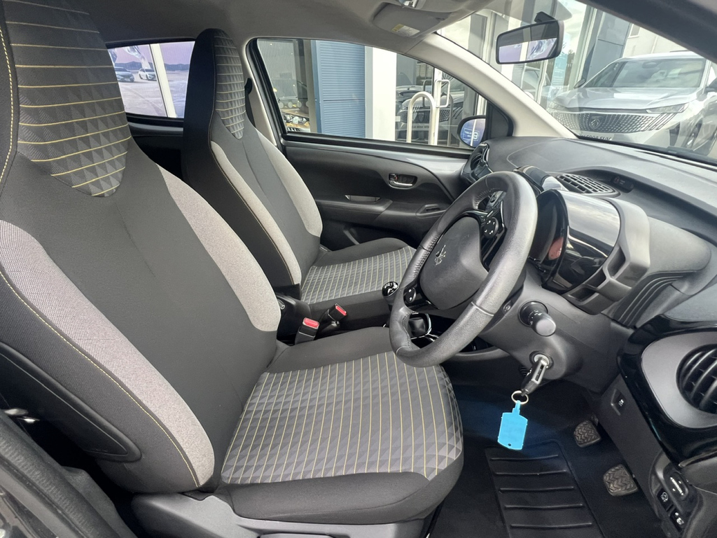 Peugeot 108 Hatchback Blue #13