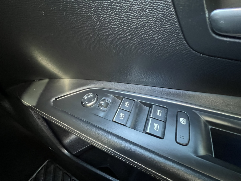 Peugeot 3008 Puretech Ss Allure Premium  #18