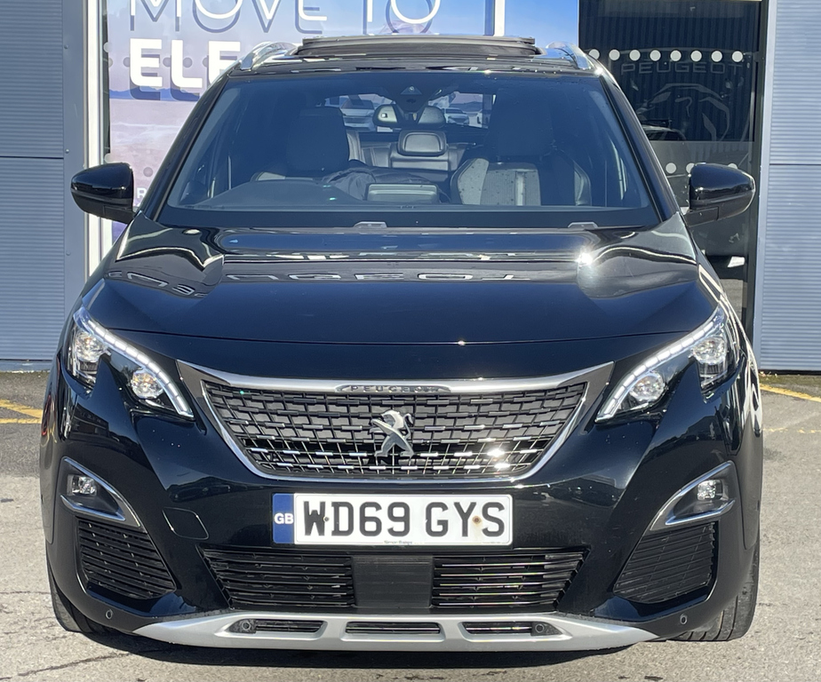 Peugeot 3008 1.2 Puretech Gt Line Premium Black #3