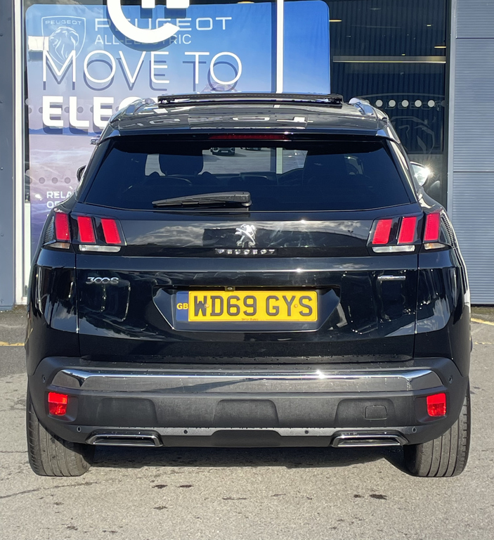Peugeot 3008 1.2 Puretech Gt Line Premium Black #6