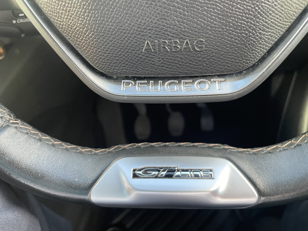 Peugeot 3008 Hatchback Black #27