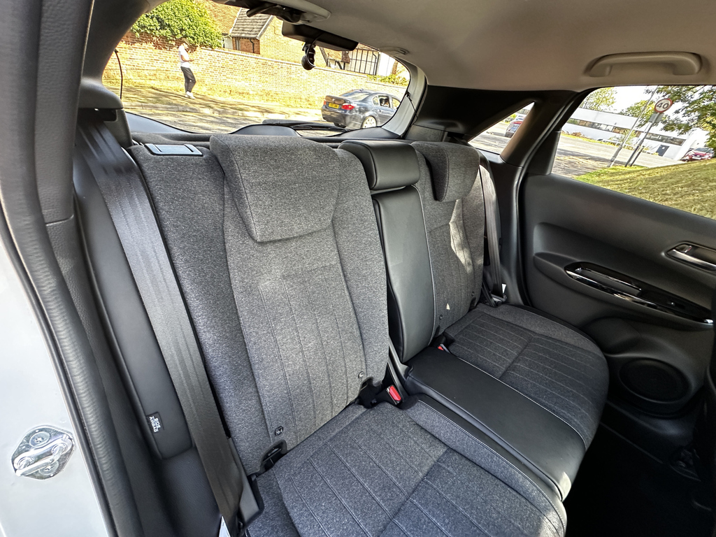 Honda Jazz 1.5 I-mmd 107Ps Ex White #25