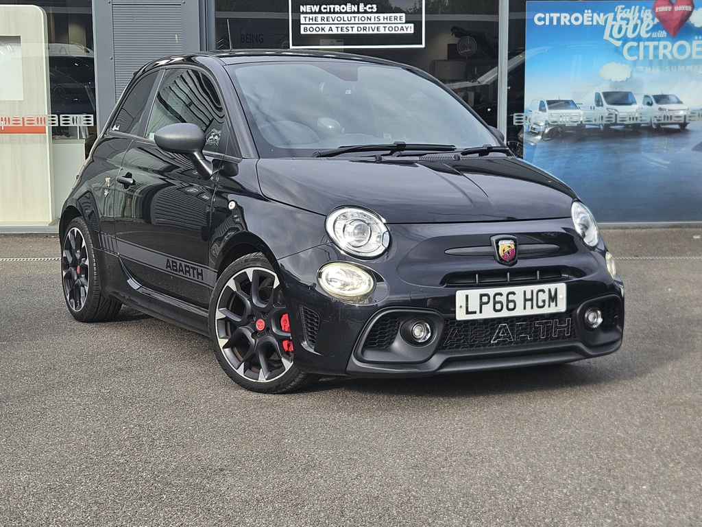 Abarth 595 1.4 T-jet 180 Competizione Black