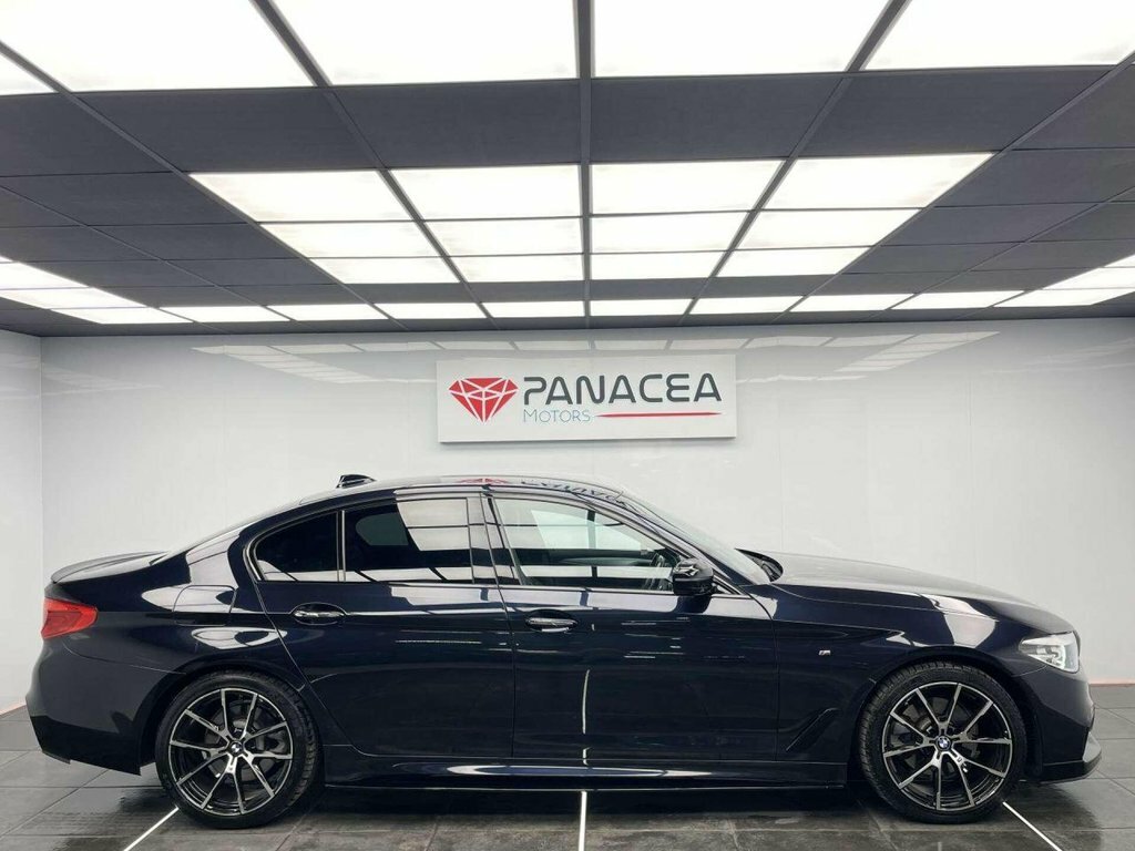 BMW 5 Series 2L M Sport Black #3