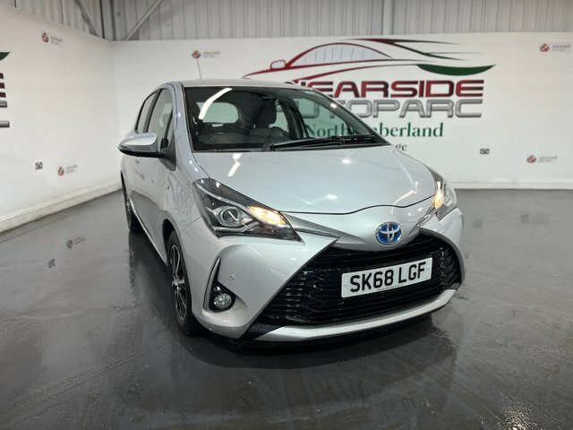 Toyota Yaris 1.5 Vvt-h Icon Tech Hatchback Hybrid E- Silver