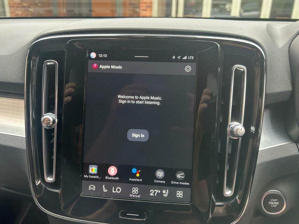 Volvo XC40 2.0 B3p Plus Dark Grey #16