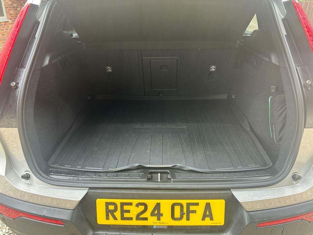 Volvo XC40 2.0 B3p Plus Dark Grey #34