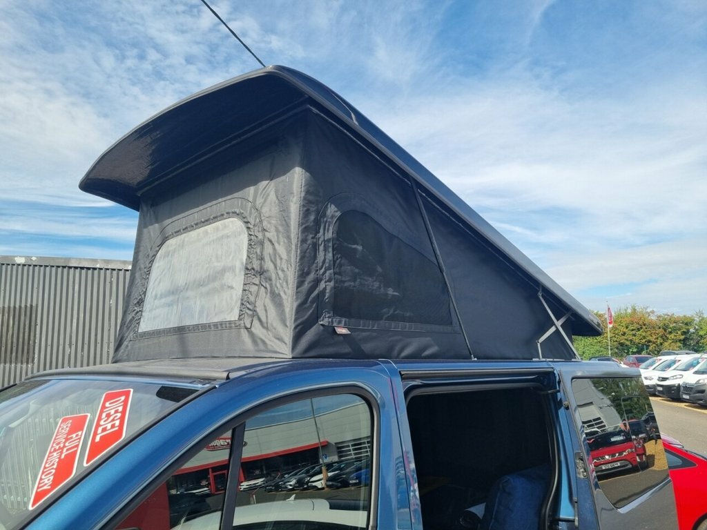 Renault Trafic 1.6L Sport Nav Blue #4