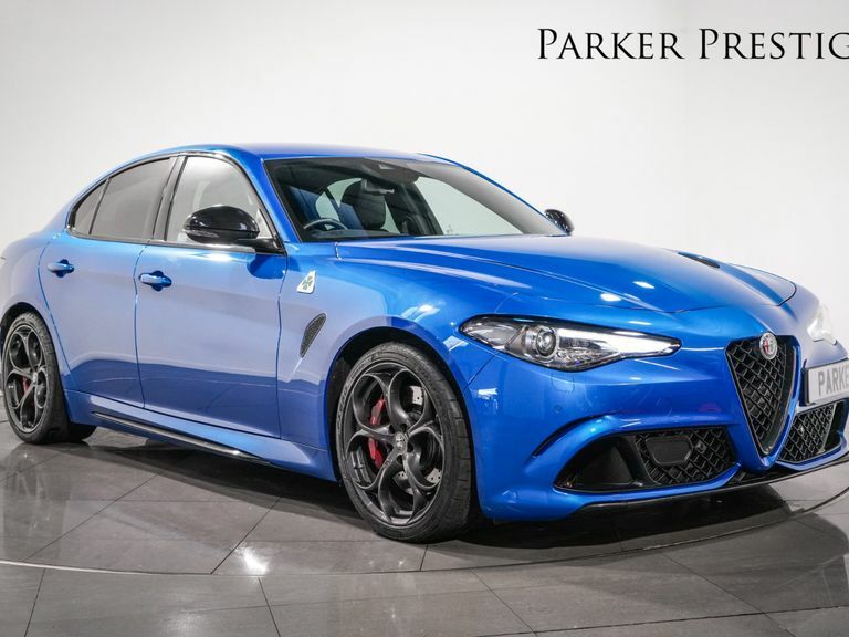 Alfa Romeo Giulia 2.9 V6 Biturbo Quadrifoglio Acc Blue