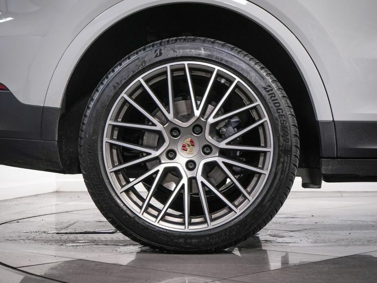 Porsche Cayenne Gts Tiptronic S Grey #8