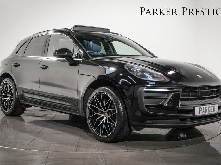 Porsche Macan 5dr Pdk Black