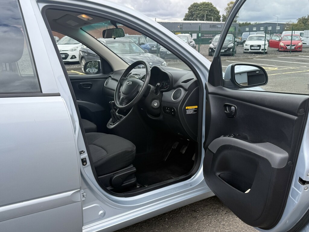 Hyundai I10 1.2 Active Silver #5