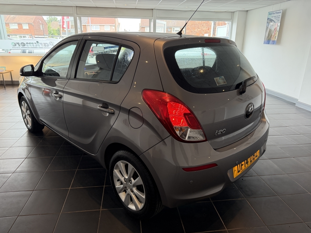 Hyundai I20 1.4 Active Grey #5