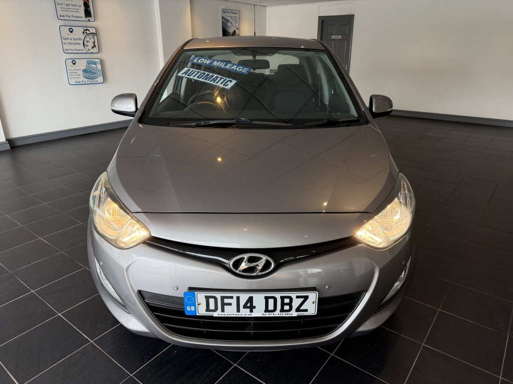 Hyundai I20 1.4 Active Grey #2