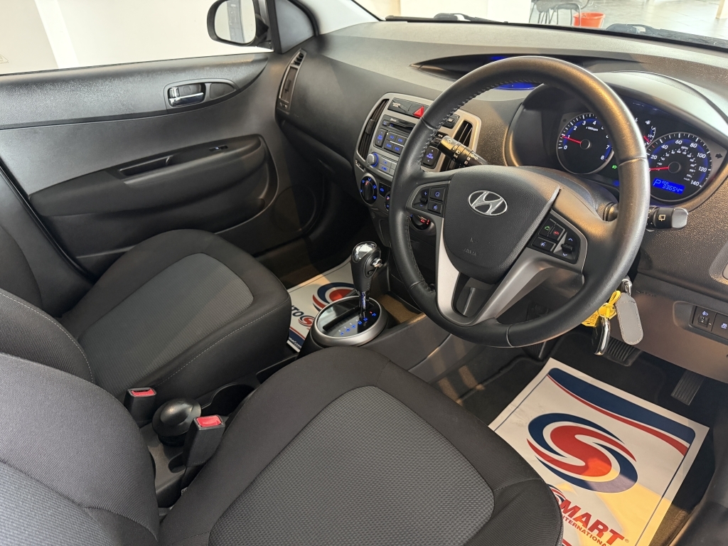 Hyundai I20 1.2 Active Euro 5 Blue #10