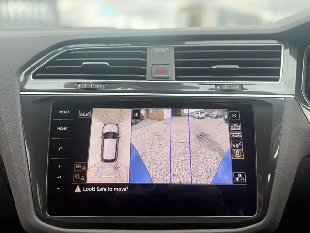 Volkswagen Tiguan Elegance White #31