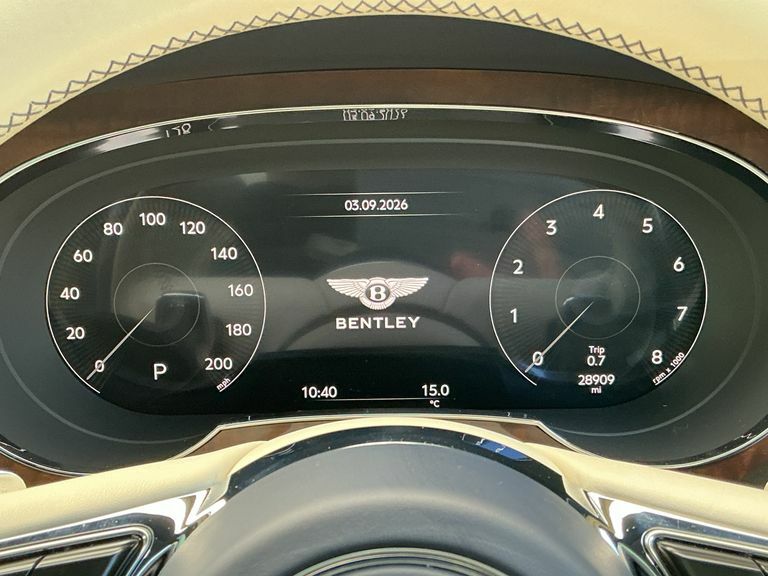 Bentley Bentayga #11