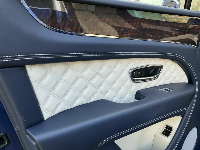 Bentley Bentayga #20