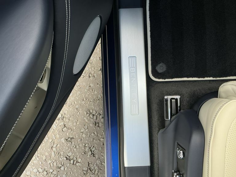 Bentley Bentayga #18