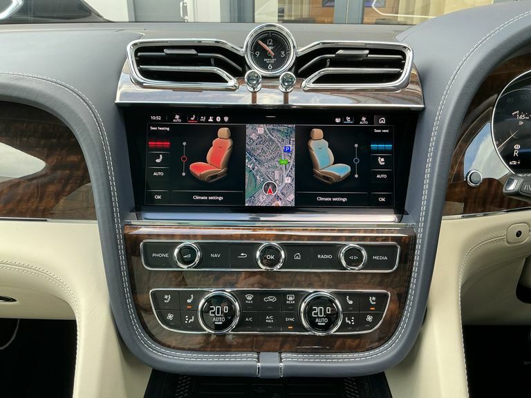 Bentley Bentayga #29