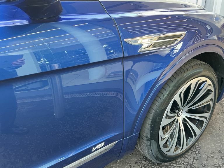 Bentley Bentayga #33