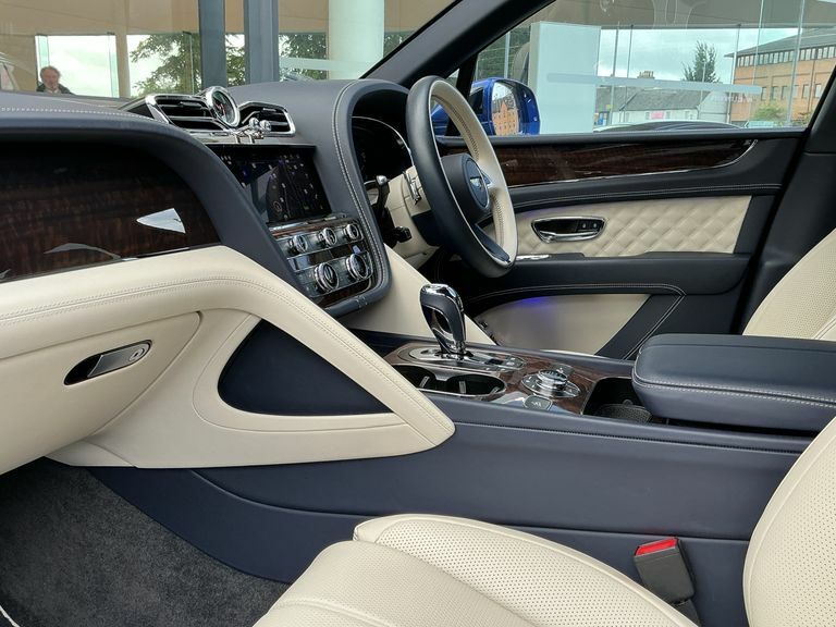 Bentley Bentayga #2