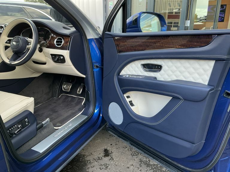 Bentley Bentayga #38