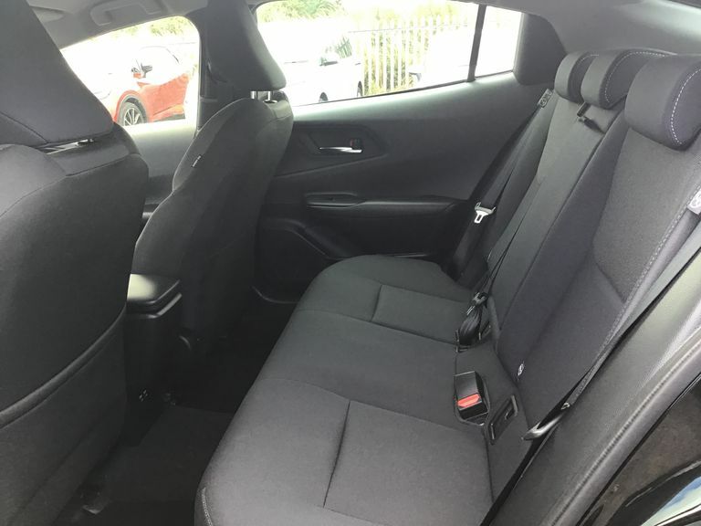 Toyota Prius Excel #7