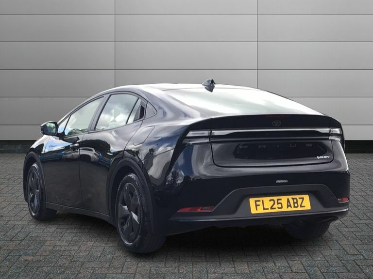 Toyota Prius Excel #18