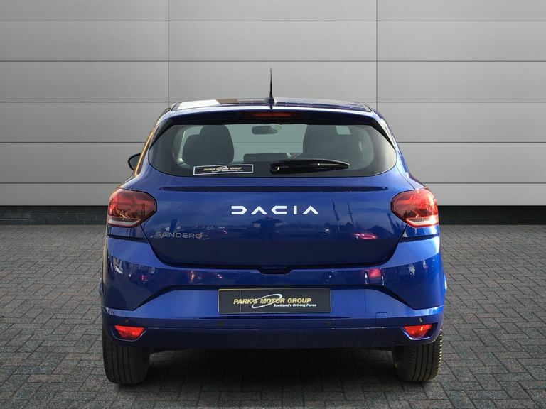 Dacia Sandero 1.0 Tce Essential Red #8