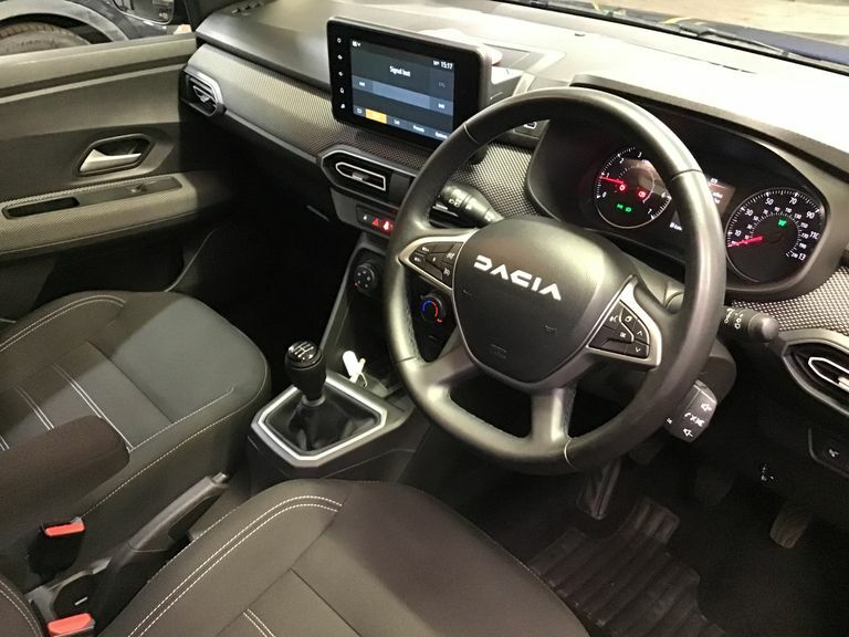 Dacia Sandero 1.0 Tce Essential Red #12