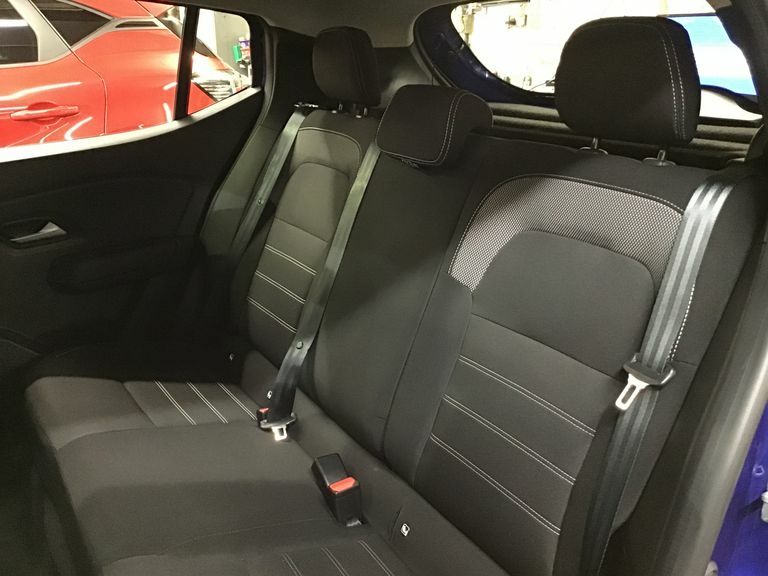 Dacia Sandero 1.0 Tce Essential Red #9