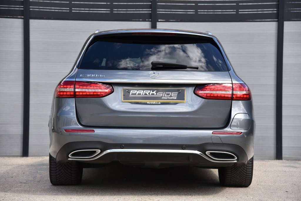Mercedes-Benz E Class 2L Amg Line Grey #6