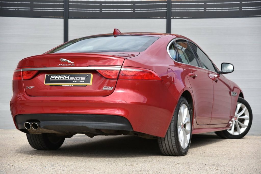 Jaguar XF 2L R-sport Red #6