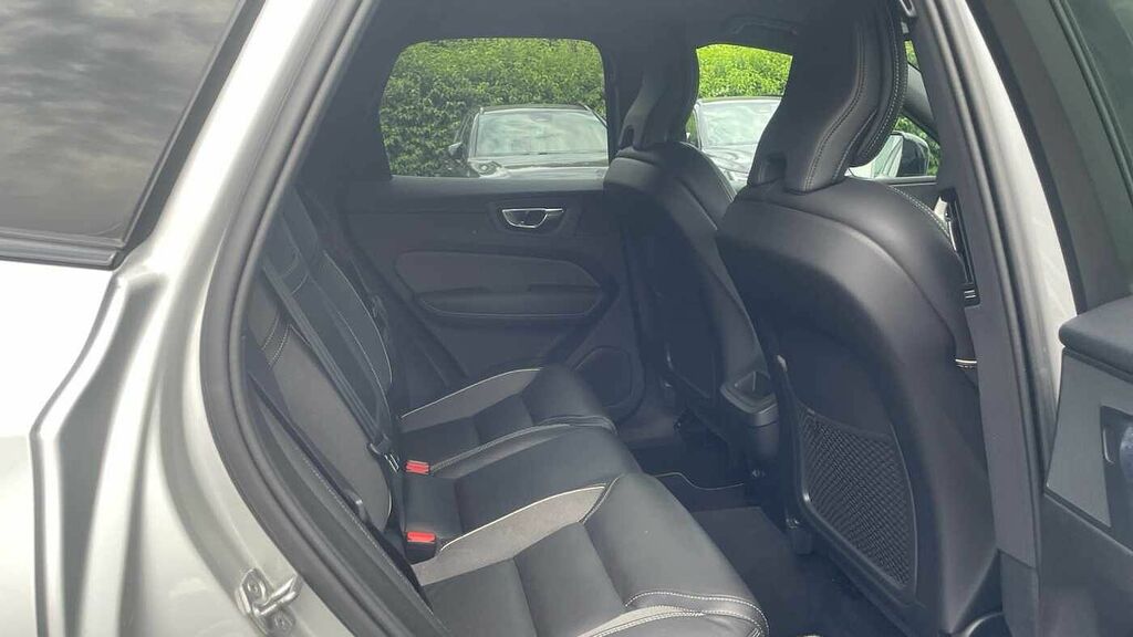 Volvo XC60 B5 Awd R-design Pro KX70HCV Silver #6