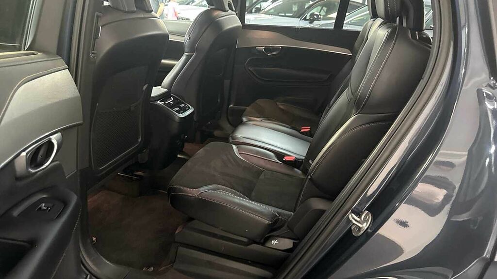 Volvo XC90 Suv Black #32