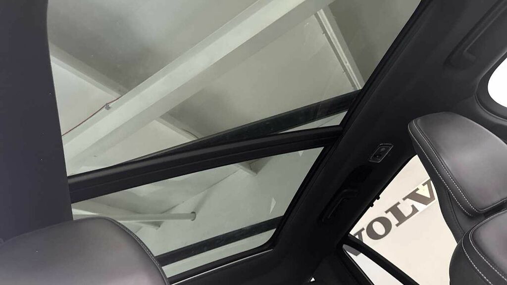 Volvo XC90 Suv Black #30