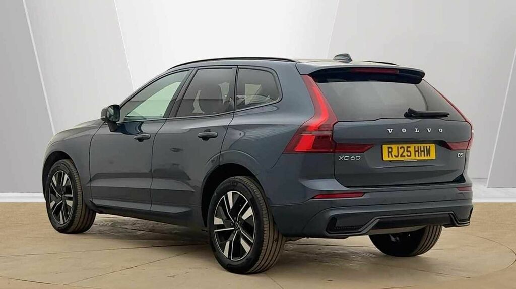 Volvo XC60 B5 P Awd Plus Dark Blue #3