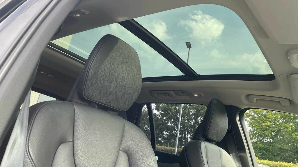 Volvo XC90 2.0 B5d 235 Plus Dark Awd Geartronic Gold #28