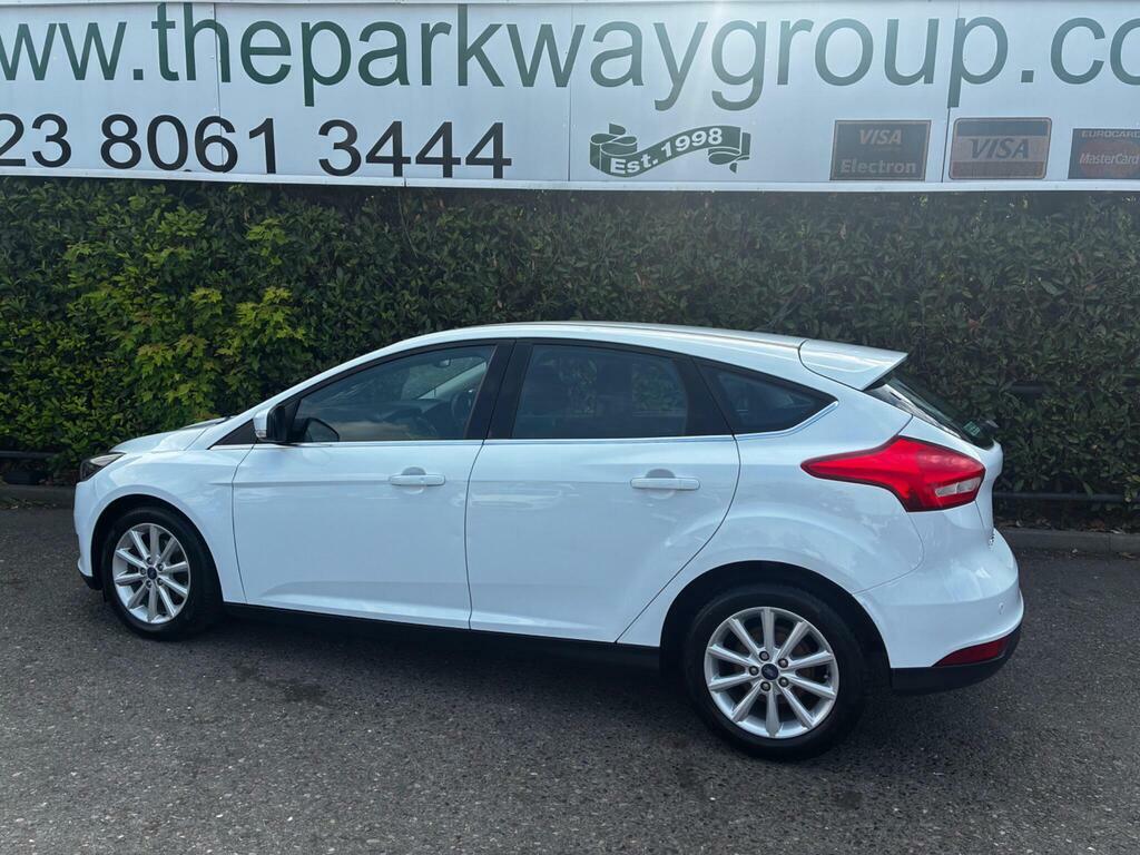 Ford Focus 1.0T Ecoboost Titanium Euro 6 S S CP17OWA White #2