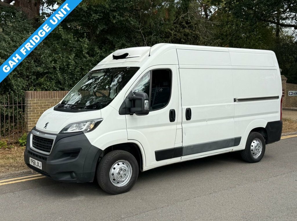 Peugeot Boxer 2L Professional White
