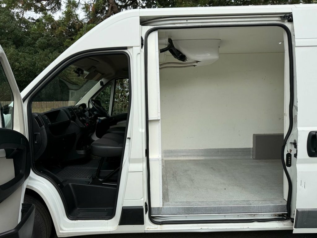 Peugeot Boxer Diesel White #14