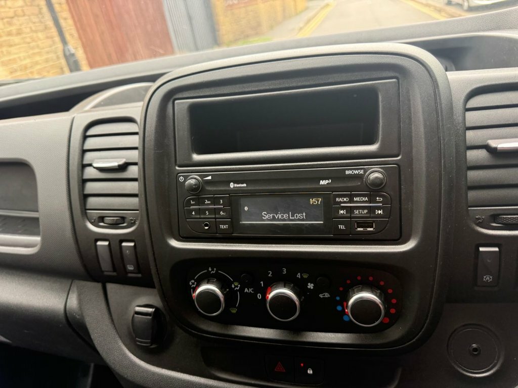 Renault Trafic 2.0 Dci Energy 30 Black Edition Crew Van Double Ca Black #23
