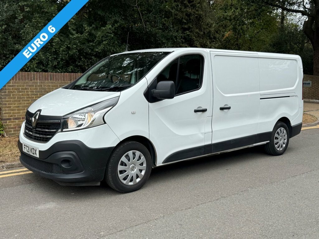 Renault Trafic 2L Business White #2