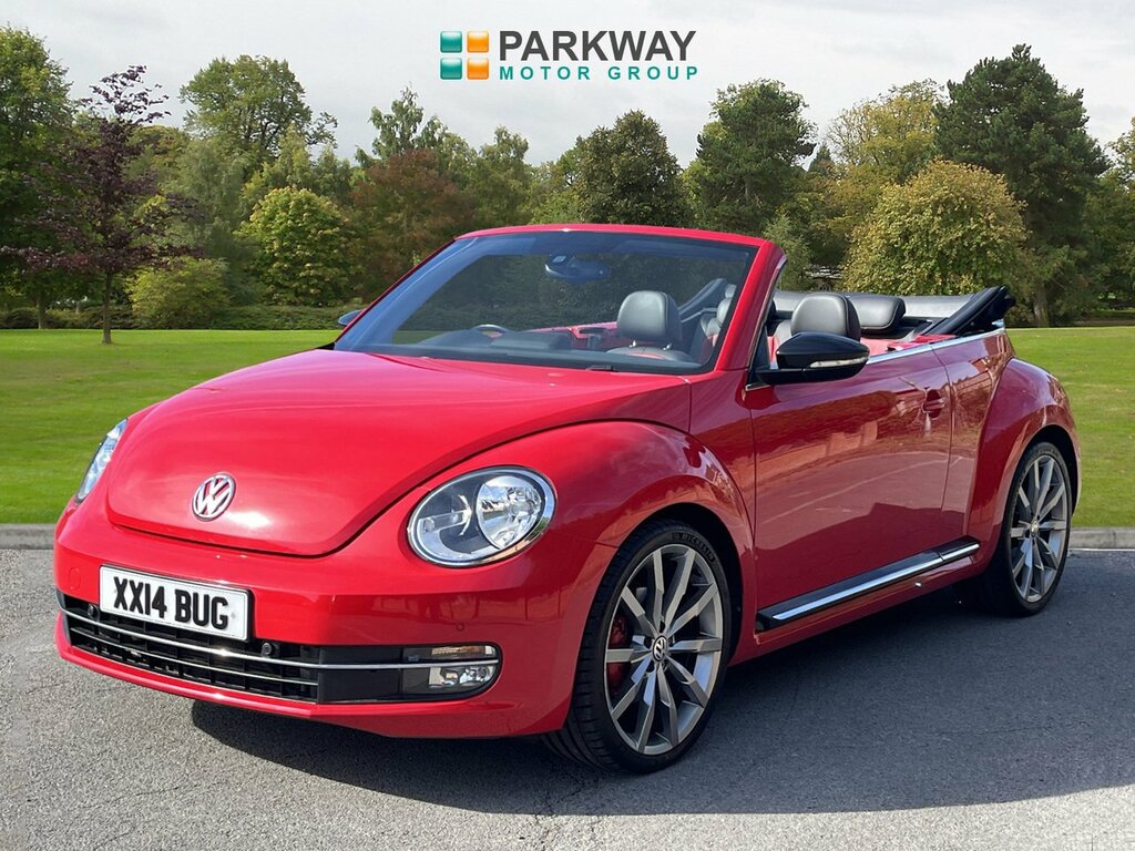 Volkswagen Beetle Convertible Red #3
